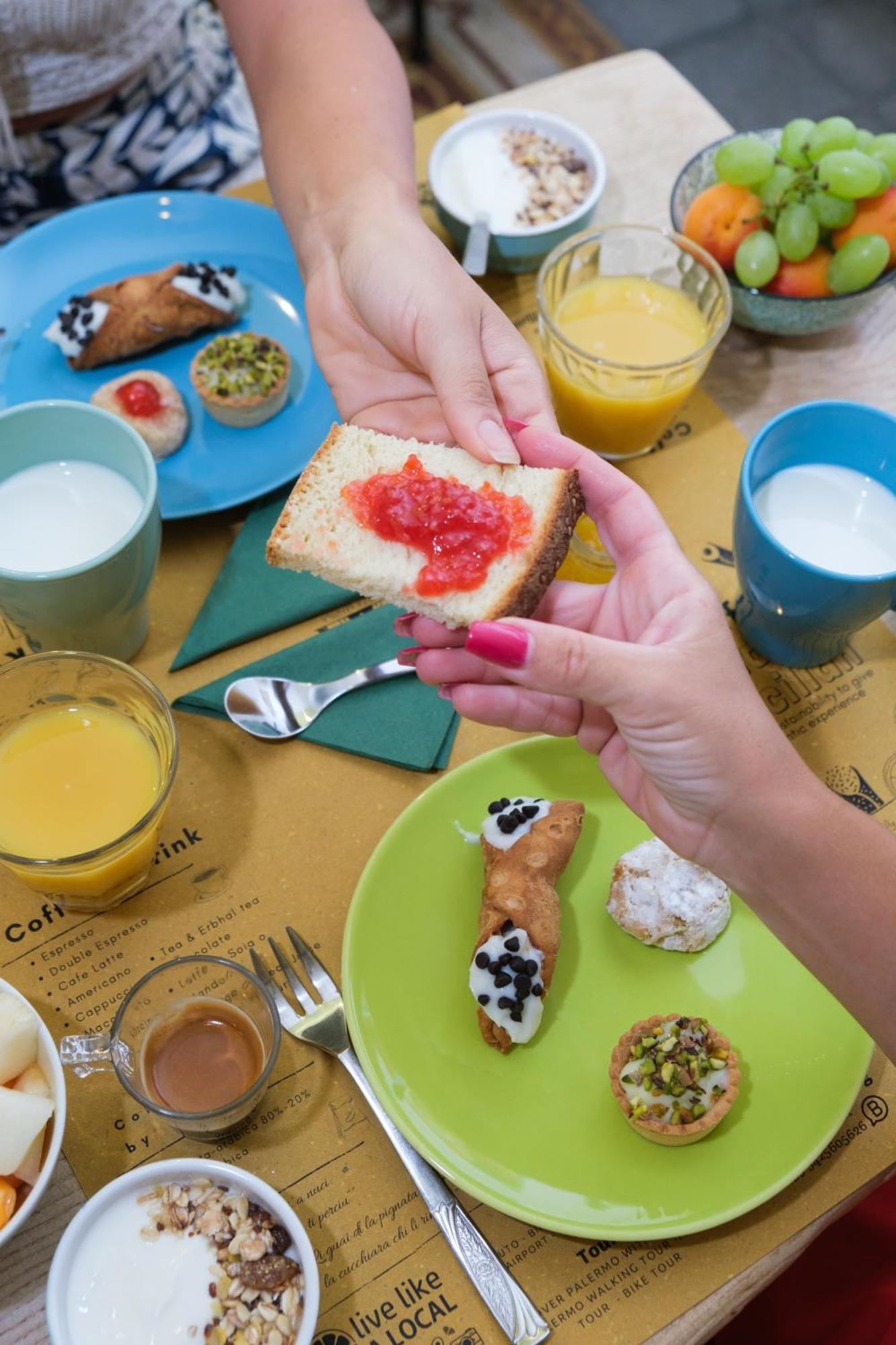 Ai Vicere Bed & Breakfast Palermo Bagian luar foto