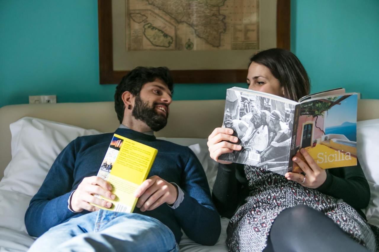 Ai Vicere Bed & Breakfast Palermo Bagian luar foto